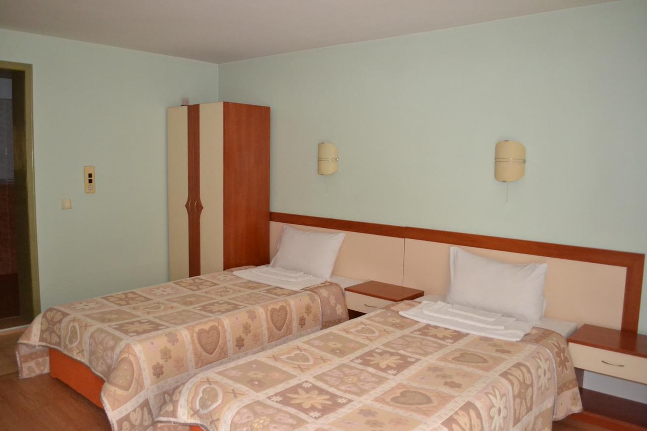Hotel Perla Gorna Oryakhovitsa Exterior foto